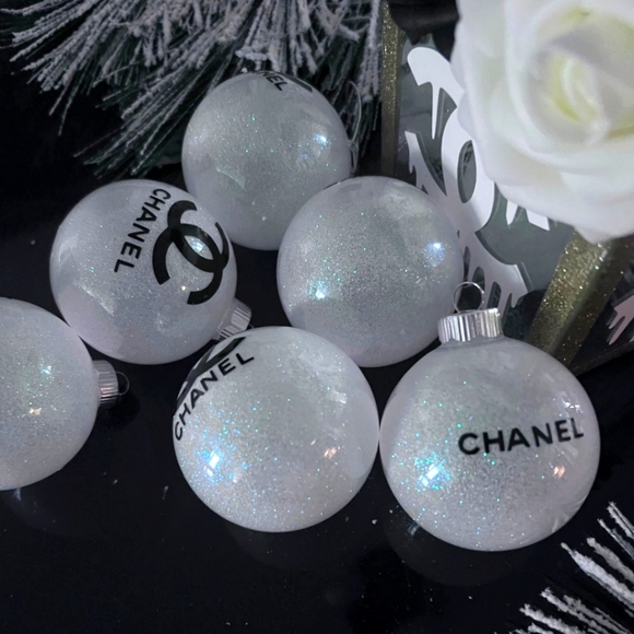 Accessories - 2 Glitter glam Christmas ornaments